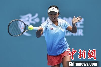 00后新星郑钦文杭州亚运首秀两盘6-0横扫对手晋级